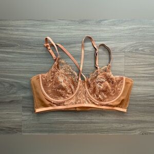 Charlotte Russe Tan and Orange Lace Underwire Bra criss cross back size L